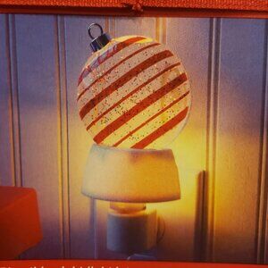 Hallmark Ornament Night-Light - NIB